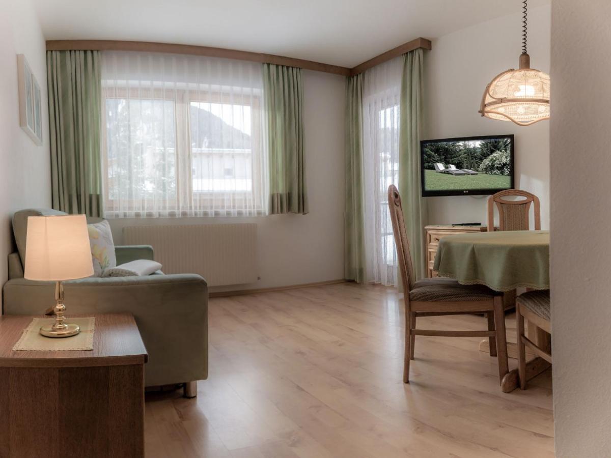 Alpenblick Appartements Наудерс Экстерьер фото