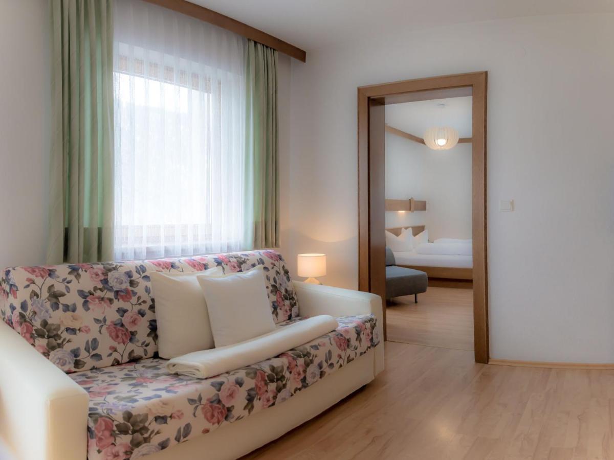 Alpenblick Appartements Наудерс Экстерьер фото