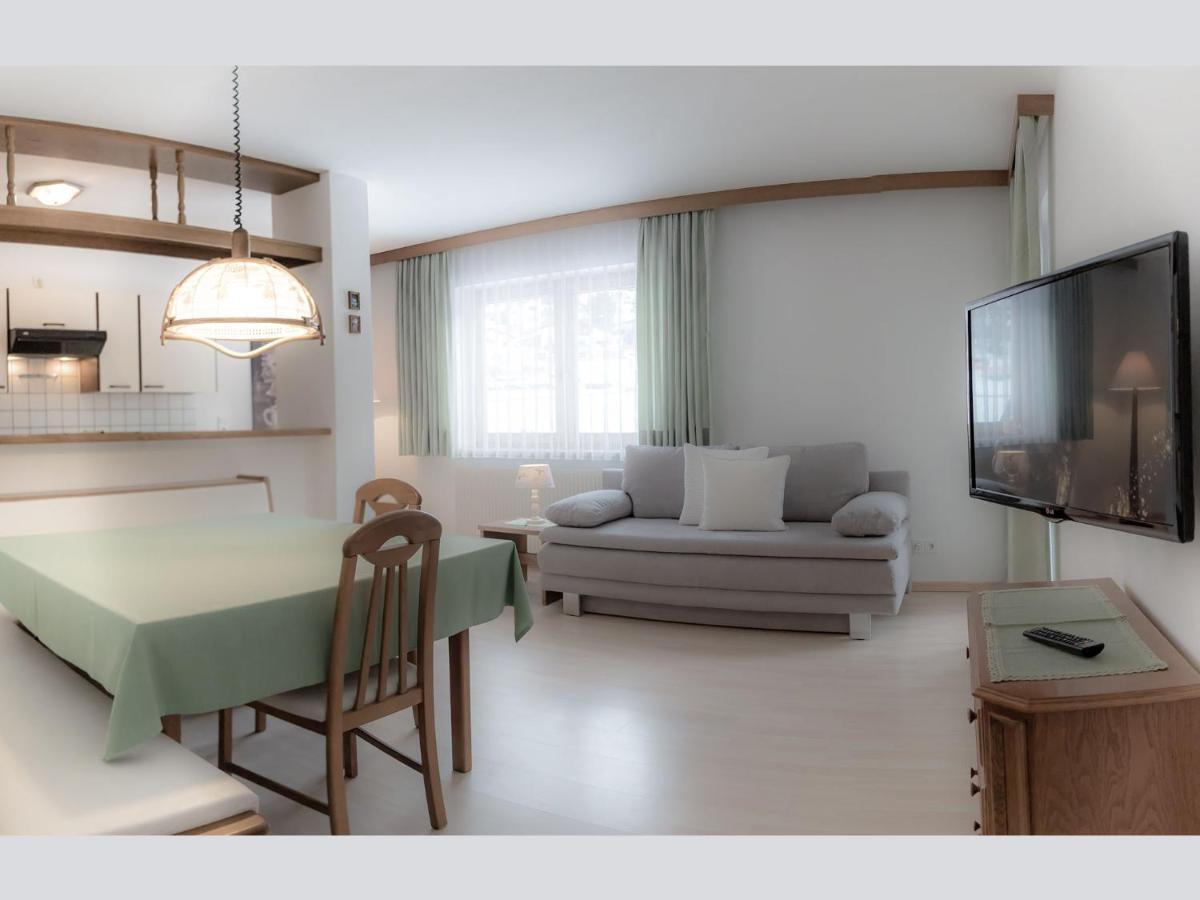 Alpenblick Appartements Наудерс Экстерьер фото